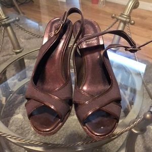 Circa by Joan and David wedges